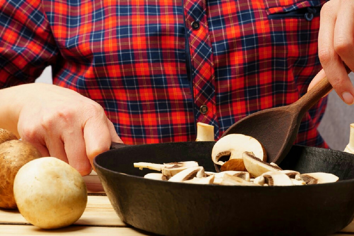 Funghi porcini surgelati, il trucco degli chef: come esaltarli in cucina in pochi minuti