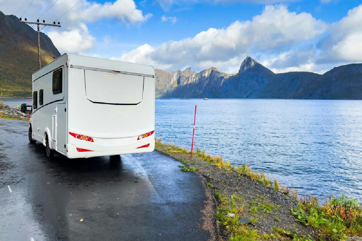 Islanda on the road: tutte le dritte per viaggiare in camper e scoprire meraviglie segrete