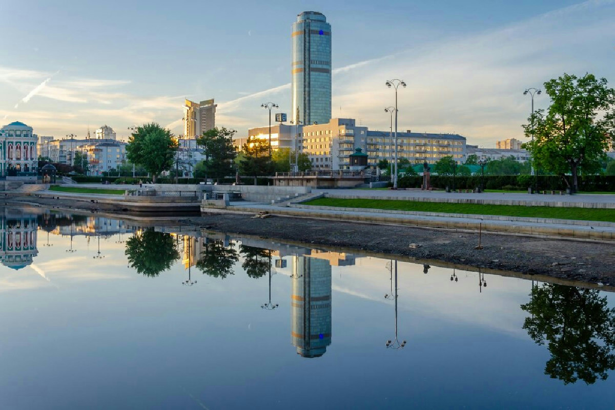 Minsk tra storia e modernità: il fascino autentico della capitale bielorussa da scoprire