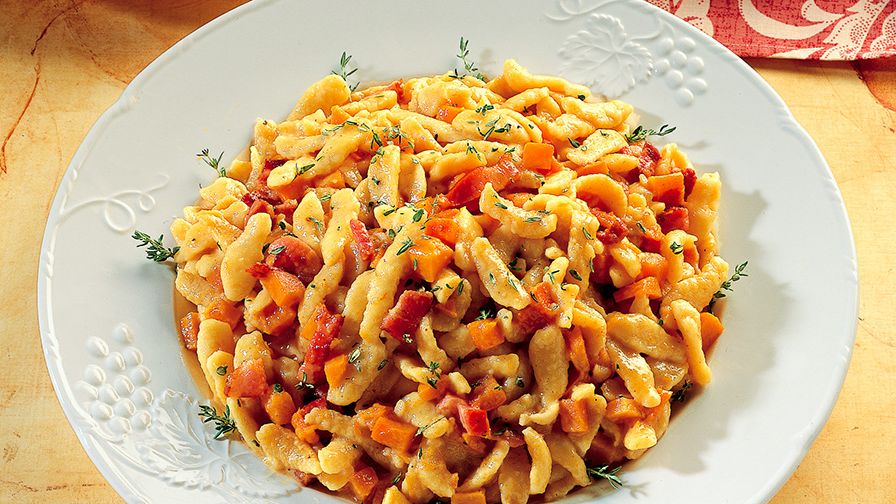 Da quando porto in tavola la carbonara di zucca, in casa chiedono sempre il bis: è irresistibile