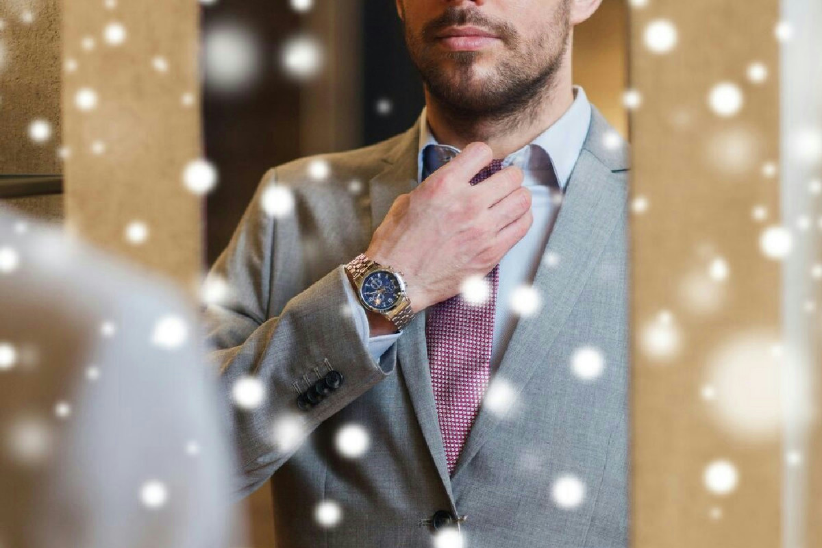 Outfit maschili per il 31 dicembre: 6 stili dalle passerelle per brillare alla festa di Capodanno