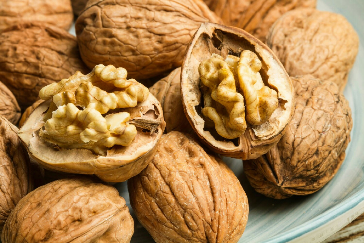 Pane alle noci: il profumo e i sapori antichi che rendono unico ogni momento speciale