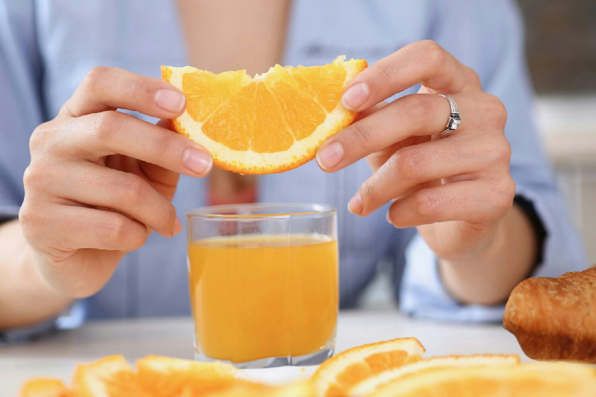 Perché la spremuta d’arancia perde sapore: pratiche che riducono i nutrienti essenziali