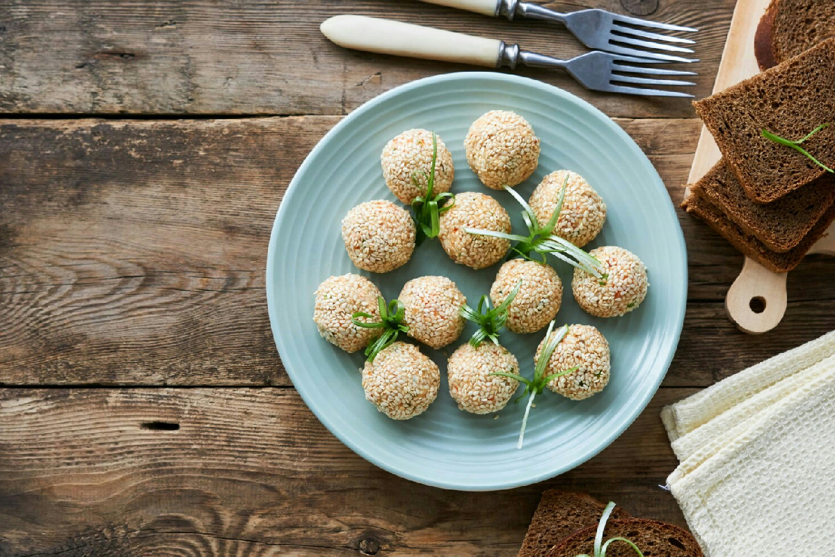 Polpette di finocchi: caratteristiche e consigli per un sapore unico e delicato da portare in tavola