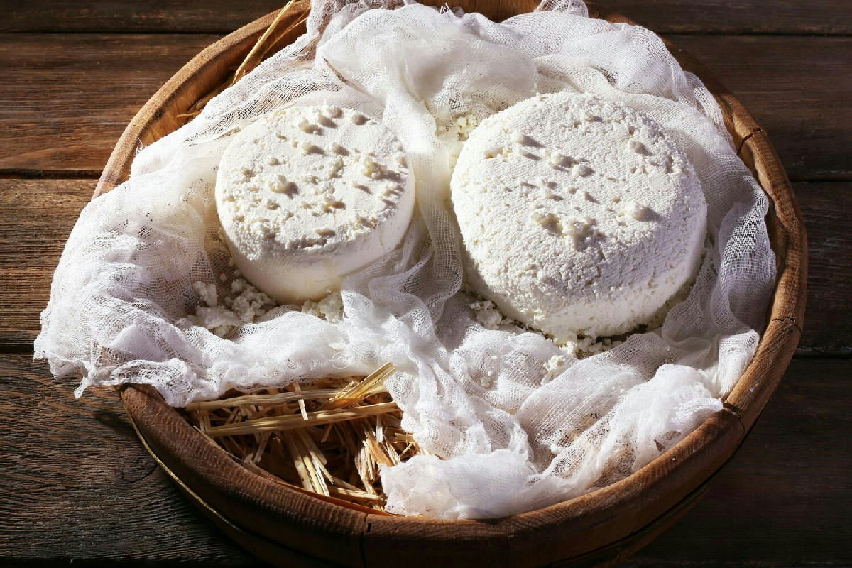 Prepara questi rustici bigusto croccanti in 15 minuti: spariranno velocemente dalla tavola