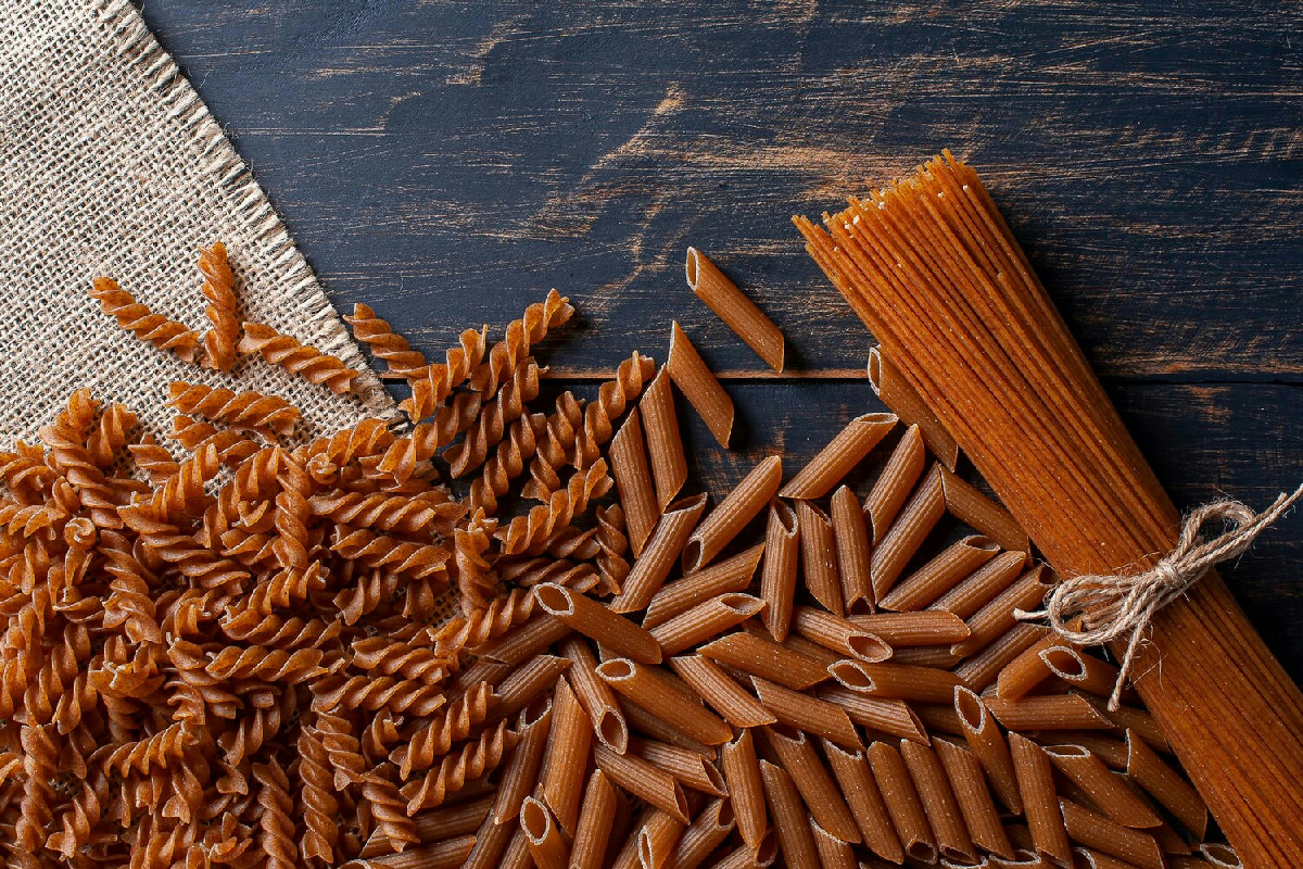 Benefici e limiti del consumo quotidiano di pasta integrale sull’organismo umano