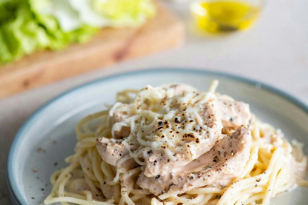 Il segreto tradizionale per preparare gli spaghetti al tonno in modo classico alla romana